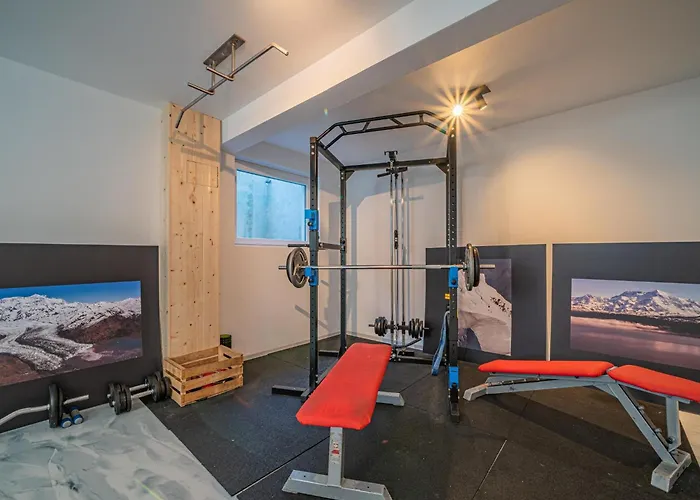 Tirola Bude Lisi 3 *