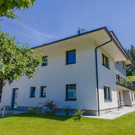 Tirola Bude Lisi 3 *